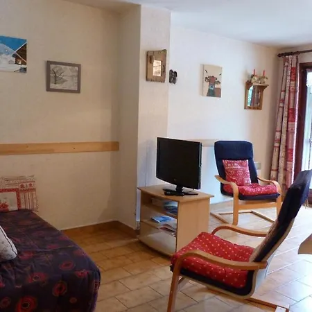 Pied Des Pistes, 8 Personnes, 3 - Cham01 *